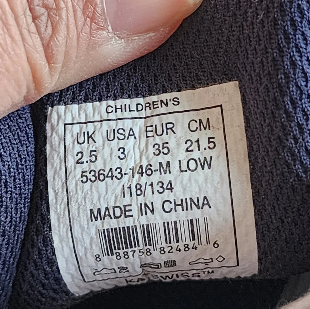 K-SWISS Boys Shoes (3) - Picture 3 of 10